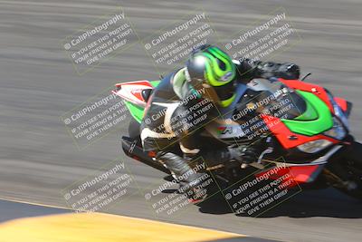 media/Oct-01-2023-SoCal Trackdays (Sun) [[4c570cc352]]/Bowl (1020am)/